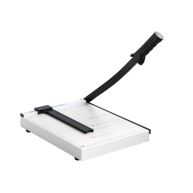 PAPER CUTTER DELI A4 8014