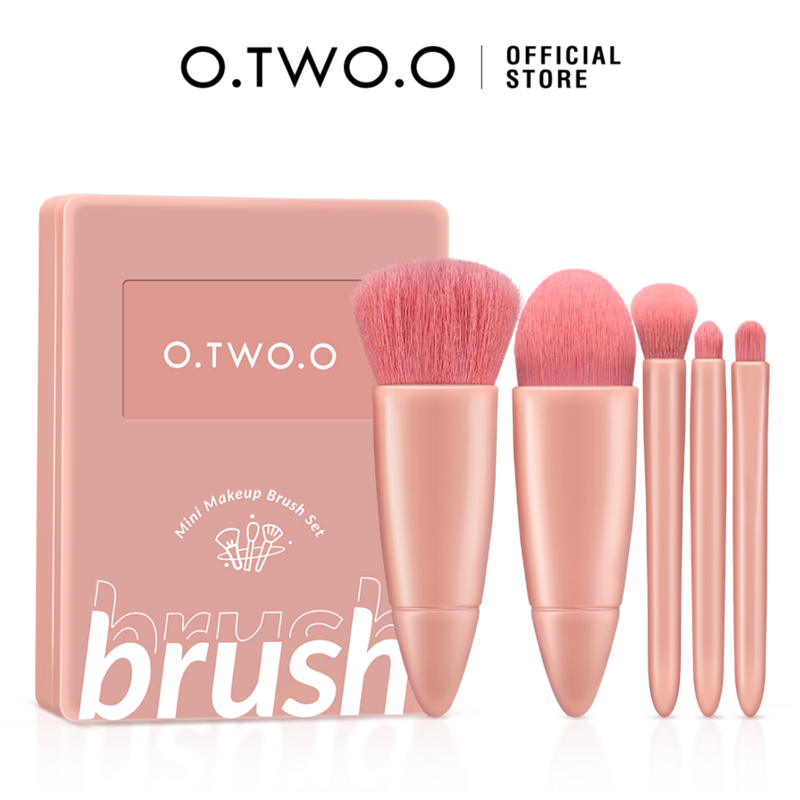 O.TWO.O КОМПАКТНЫЙ НАБОР ДЛЯ МАКИЯЖА 5ПР