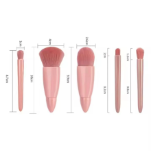O.TWO.O PORTABLE MAKE UP BRUSH SET